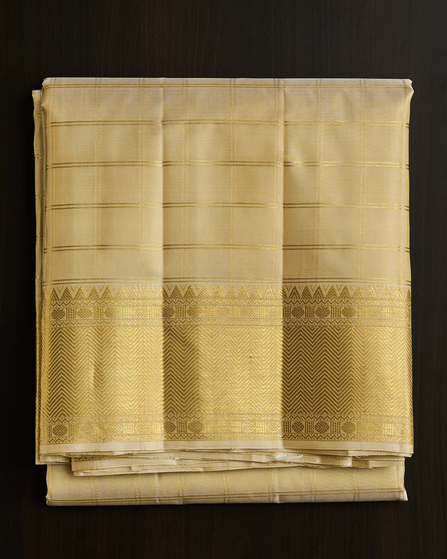 Pure Kanchipuram Checked silk Dhoti set 9*5 + 2.50