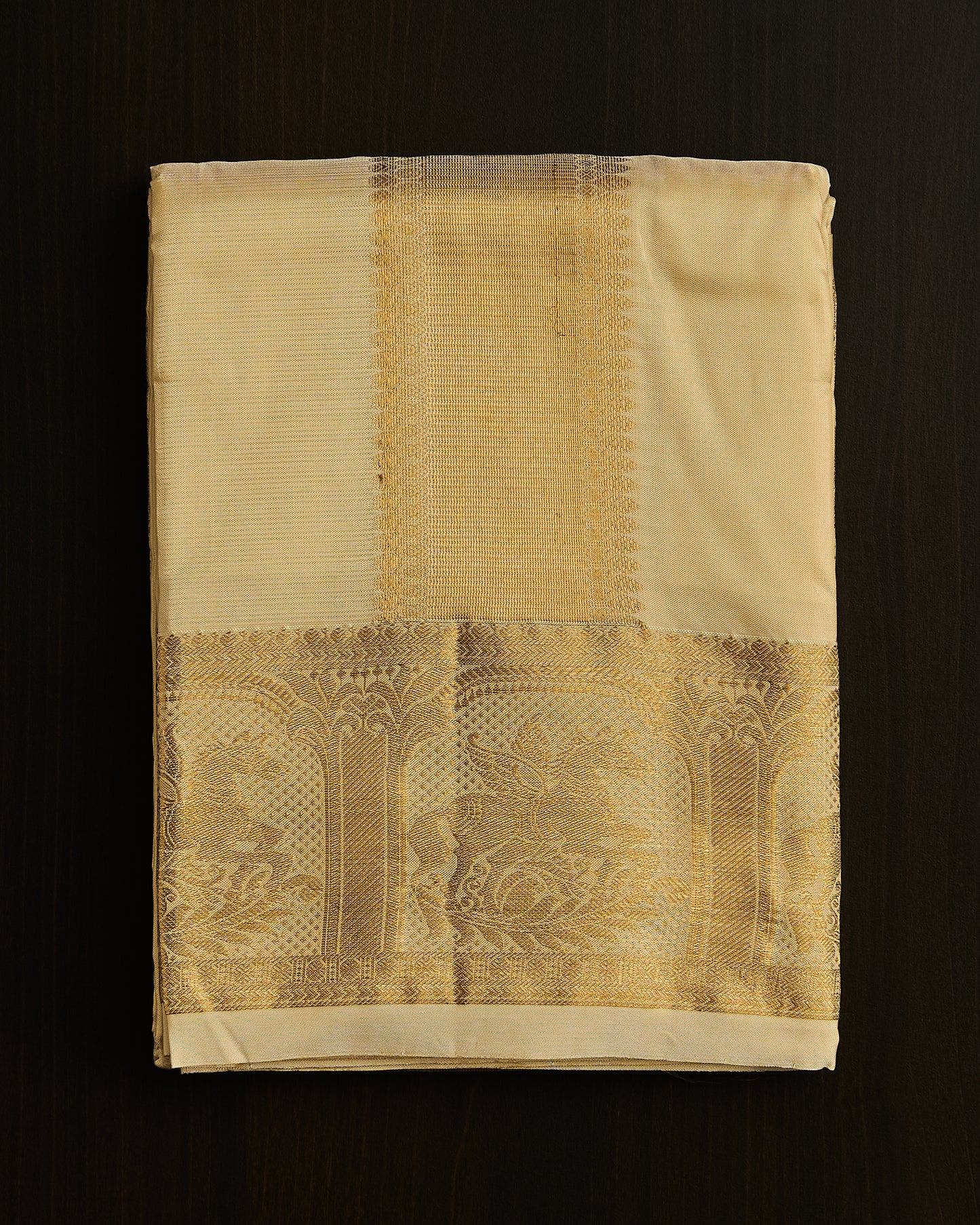 Semi Silk Unicorn Border Dhoti set 8*4+2.50