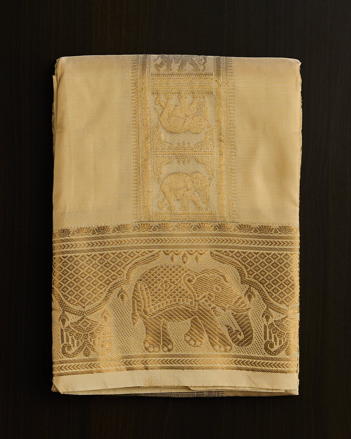 Semi Silk Elephant Border Dhoti set 8*4+2.50