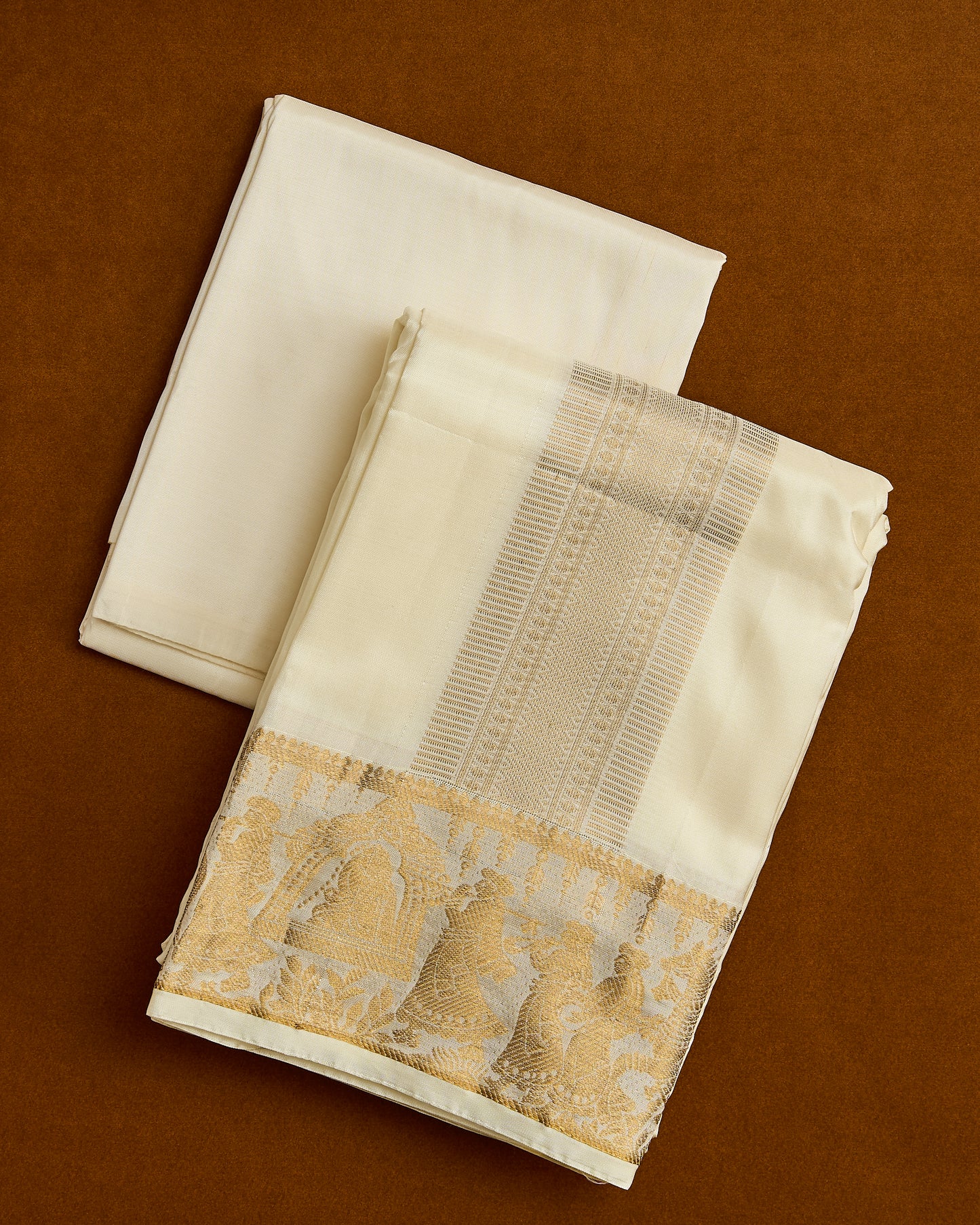 Semi Silk Pallaku Border Dhoti set 8*4+2.50