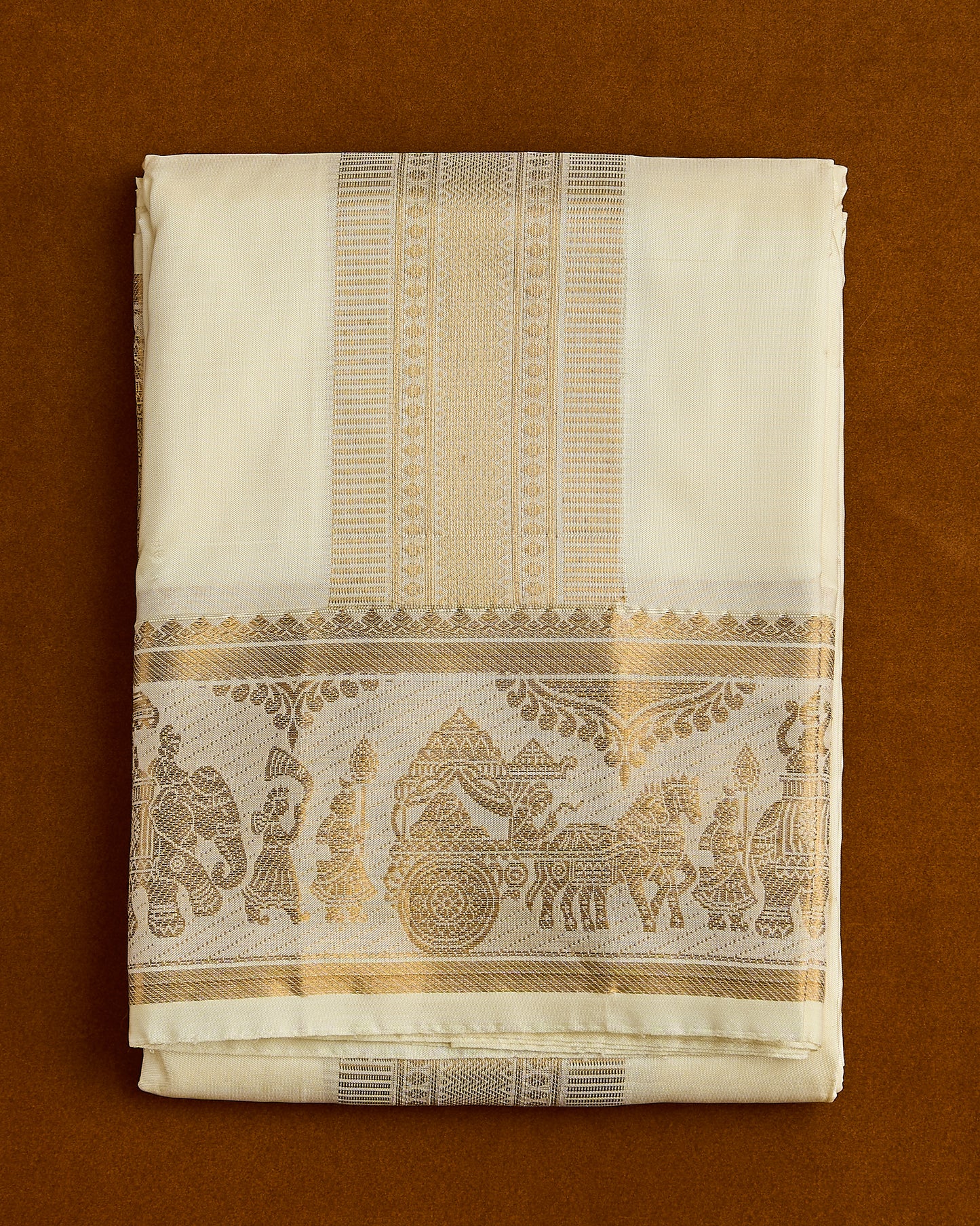 Semi Silk Pallaku Border Dhoti set 8*4+2.50